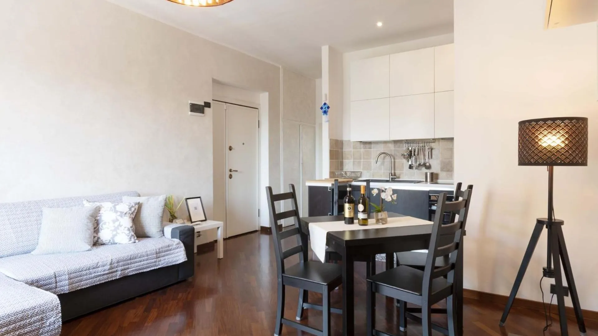 Novoli Suite Apartment Florence Italy