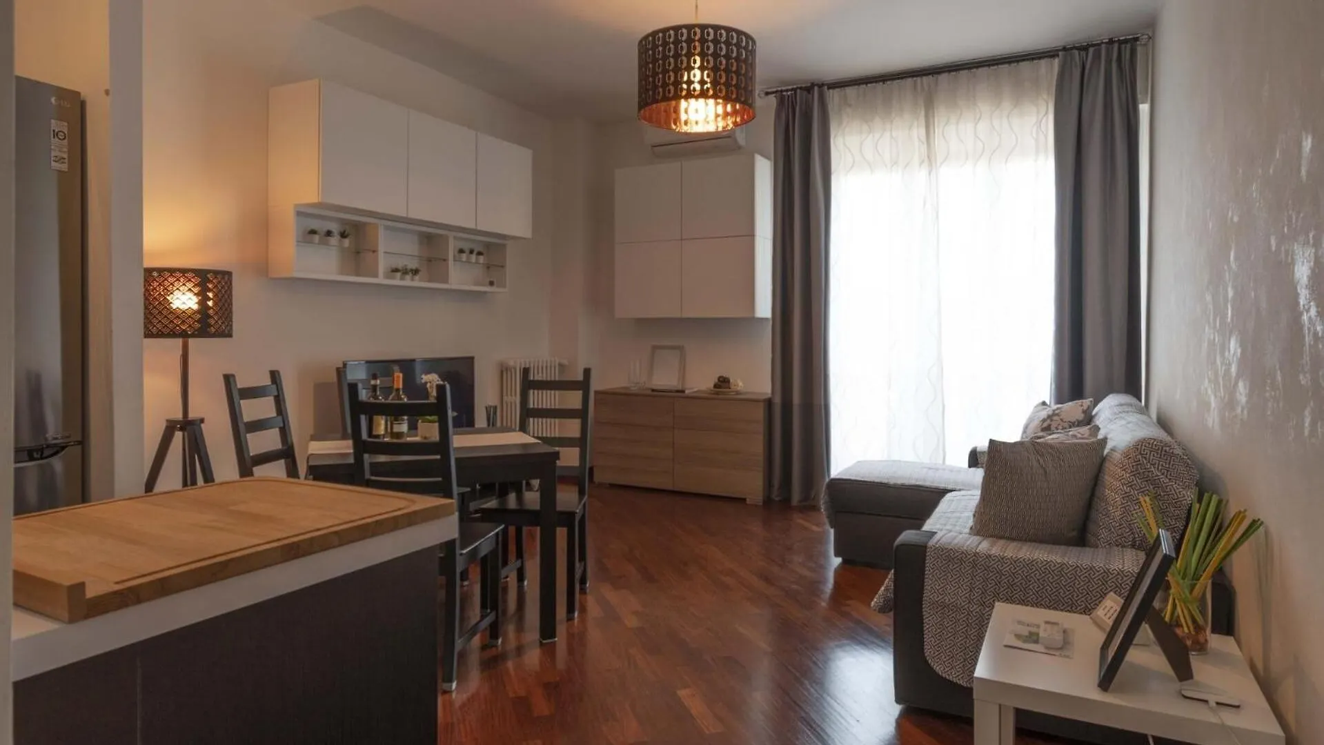 Novoli Suite Apartment Florence